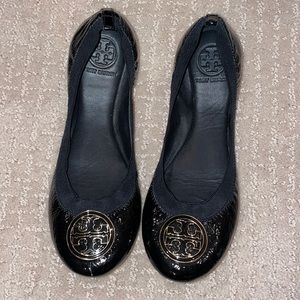 Tory Burch leather flats like new
